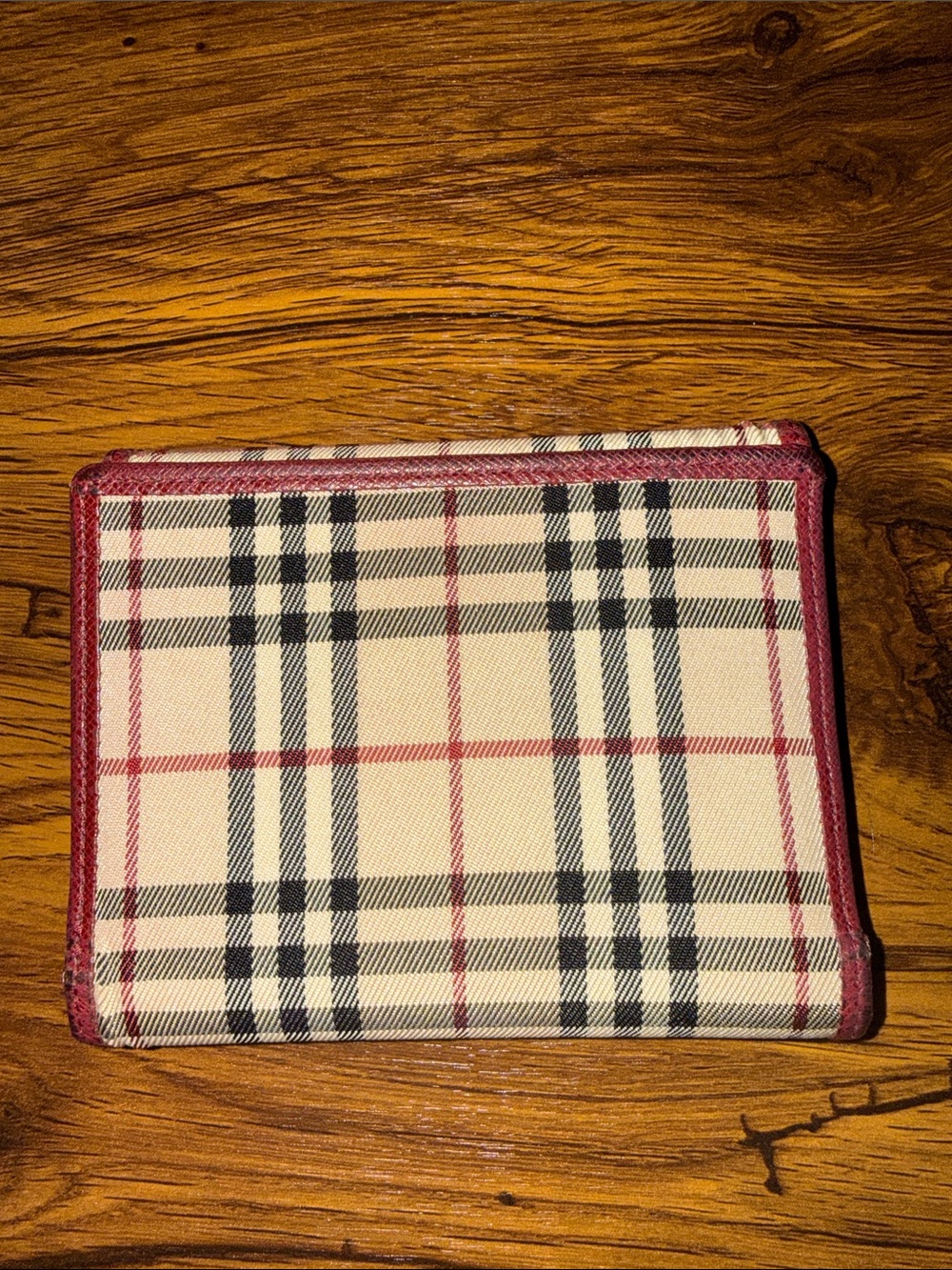 Burberry Beige Check Card Wallet with Burgundy Trim - Picture 6 of 15